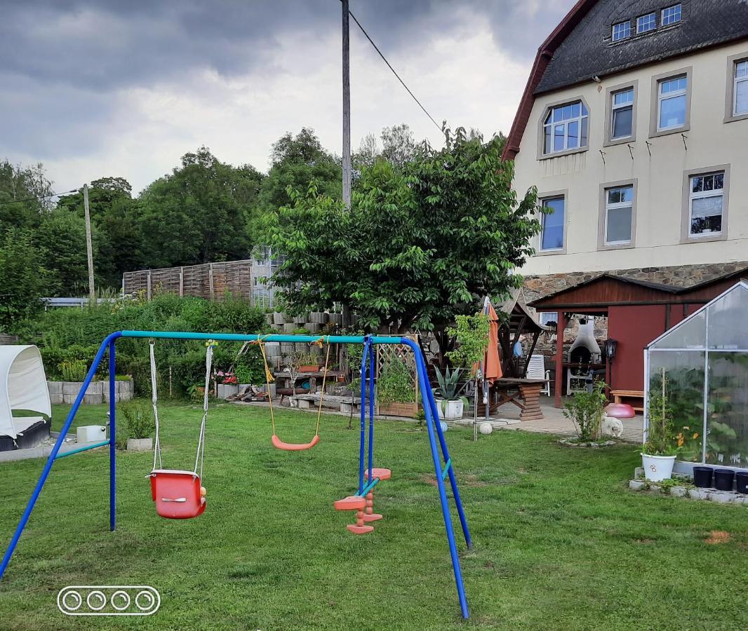 Ferienwohnung Erz-Hostel Thermalbad Wiesenbad Exterior foto